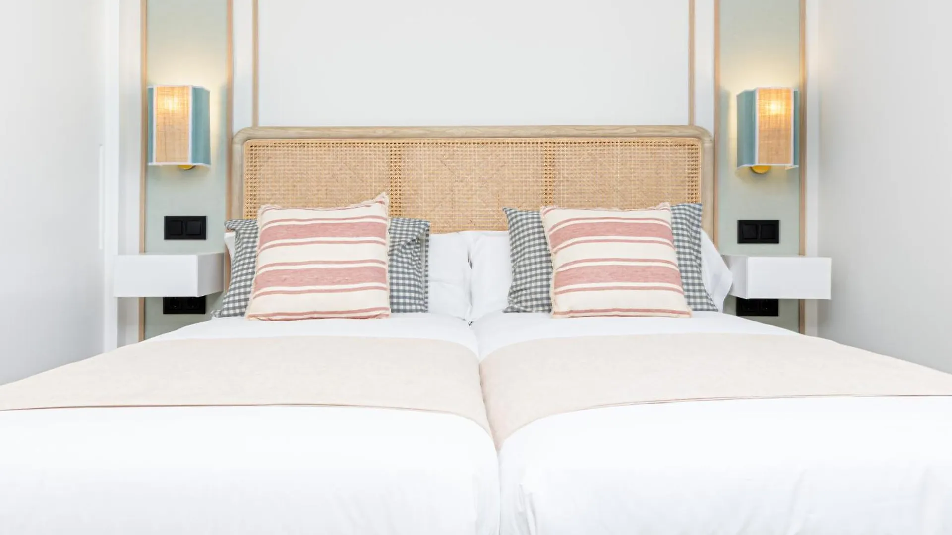 Iloftmalaga Puerto Apartment 0*, Malaga Spain